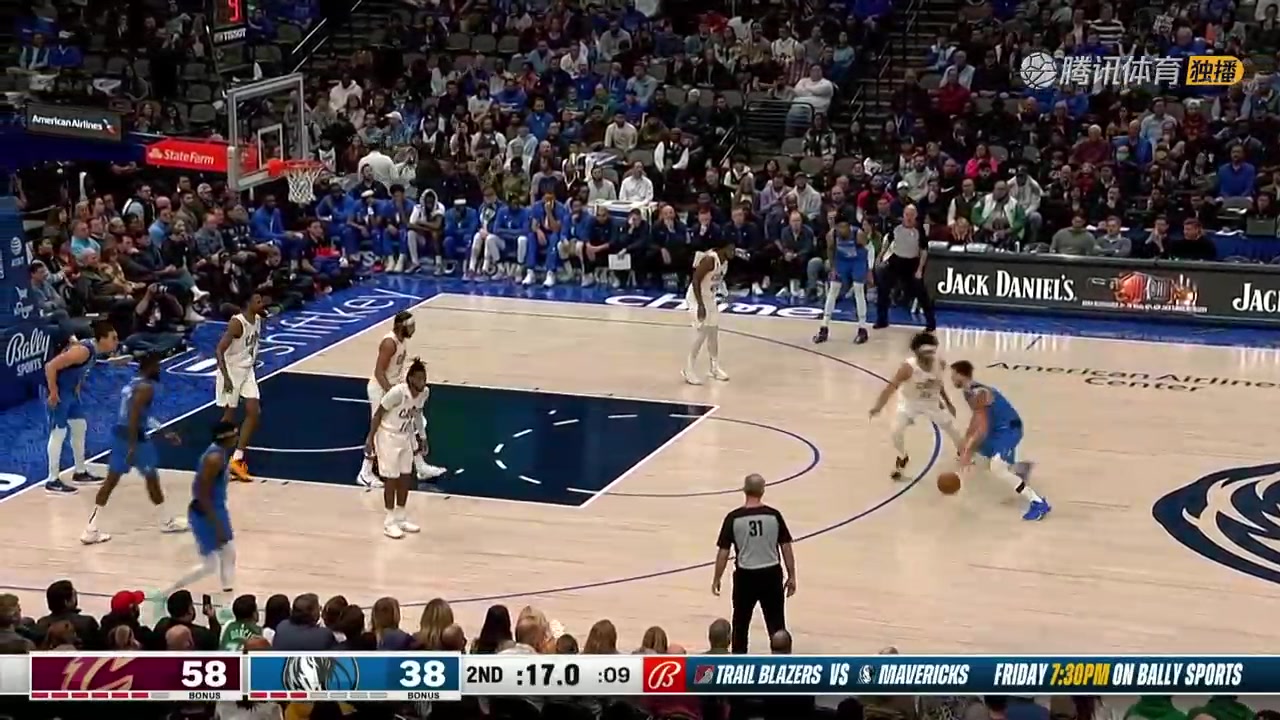 魔術師附體！東契奇神仙不看人背傳 畢竟周最佳助攻TOP10！